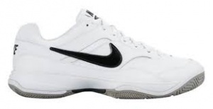 теннисные кроссовки Nike